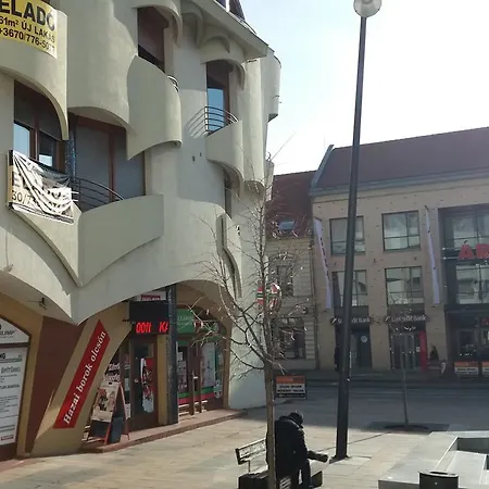 Absolute Center Apartman